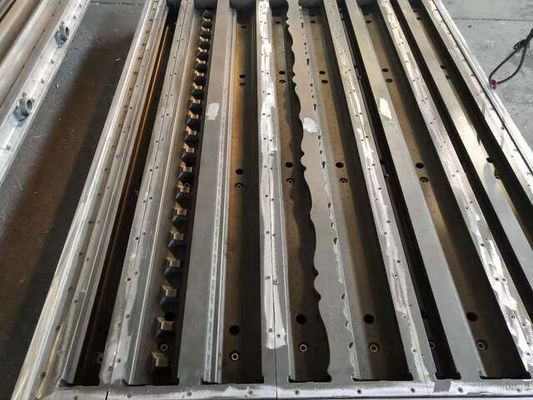 المكونات الهيكلية والعزل الحراري المنتجة مع EPS القالب المخصص